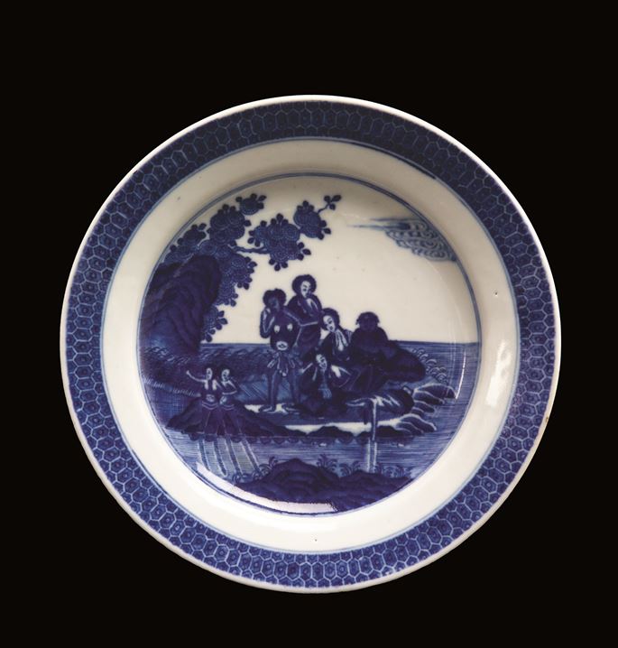 Chinese export porcelain blue and white fruit plate | MasterArt